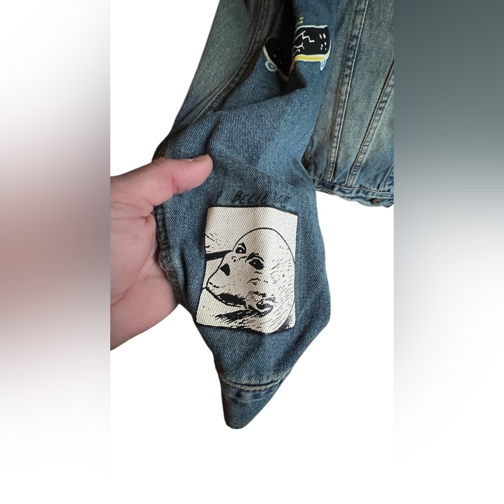 Retro Denim Jacket - Picture 6 of 13